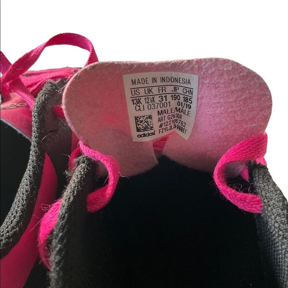 Adidas Child Soccer Cleats Size 13 - Picture 7 of 11